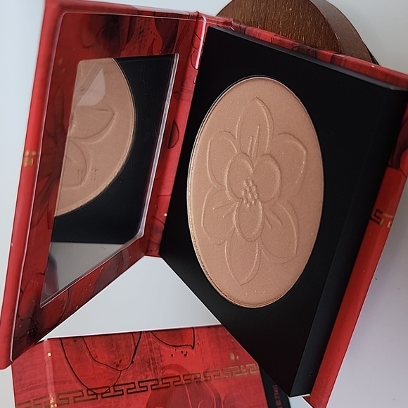 Colourpop Disney Mulan Pressed Powder Blush - Matchmaker - Picture 5 of 14